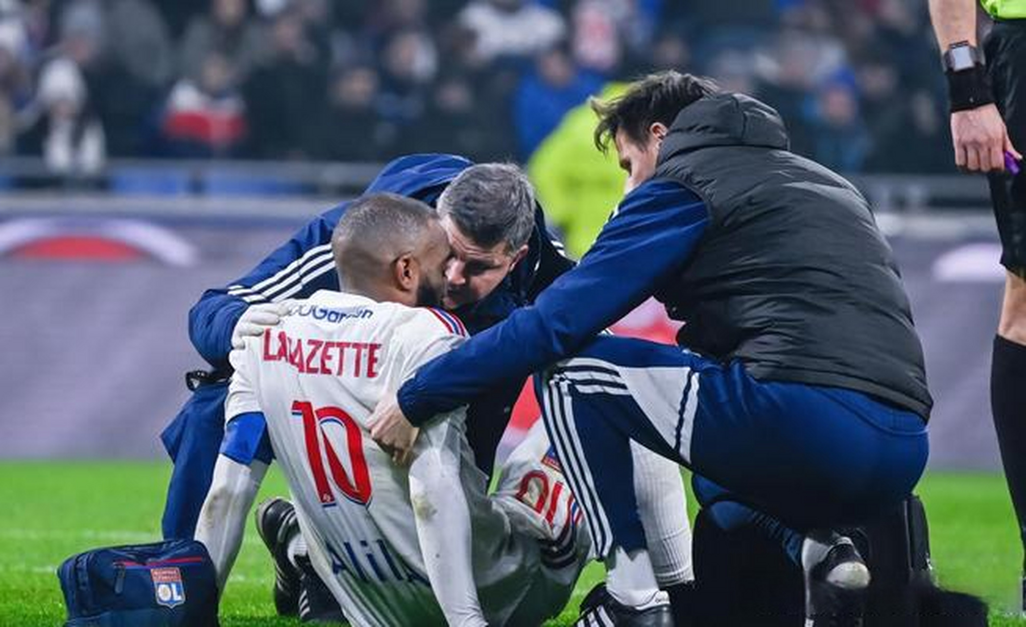 里昂主帅调整阵容,力图取得连胜的简单介绍 里昂主帅调整阵容,力图取得连胜的简单介绍