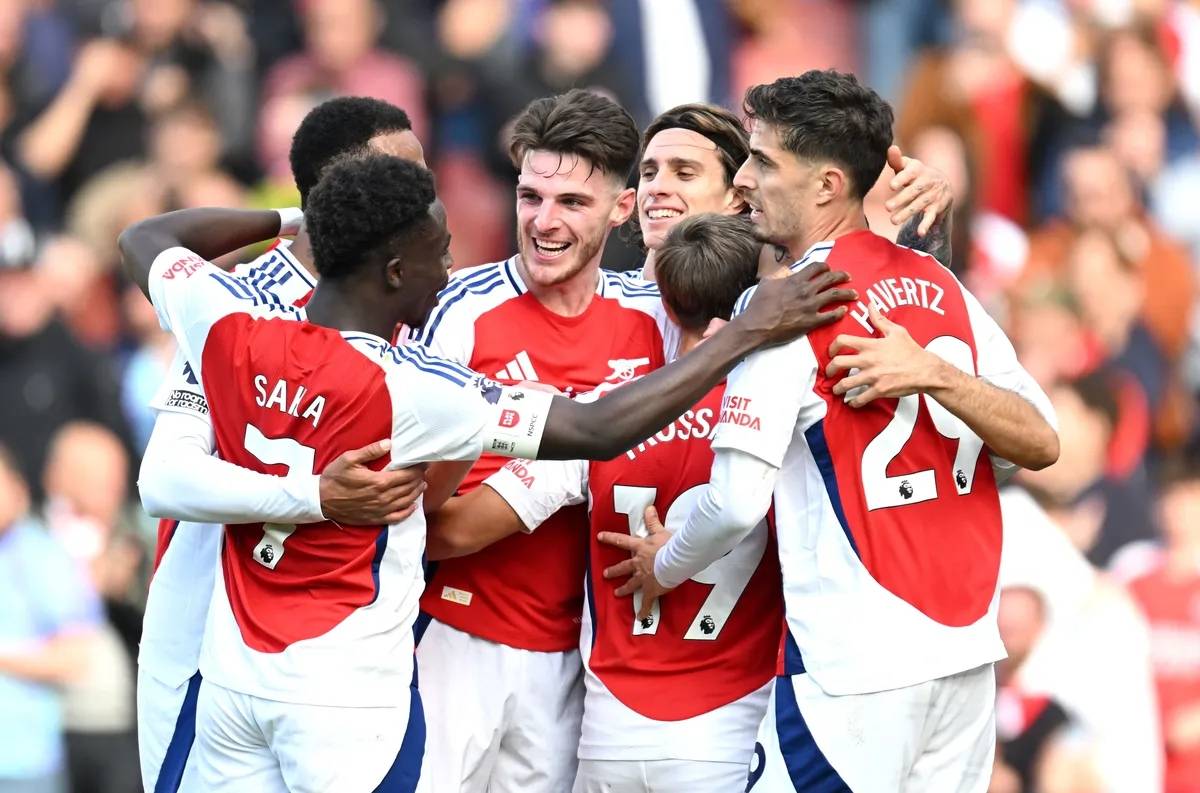 阿森纳主场逆转胜利,球迷狂喜赛况 阿森纳主场逆转胜利,球迷狂喜赛况