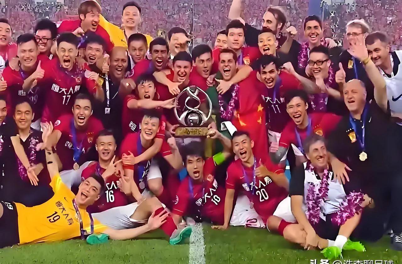 顶级球队实力碰撞,赛场内外都是精彩 顶级球队实力碰撞,赛场内外都是精彩