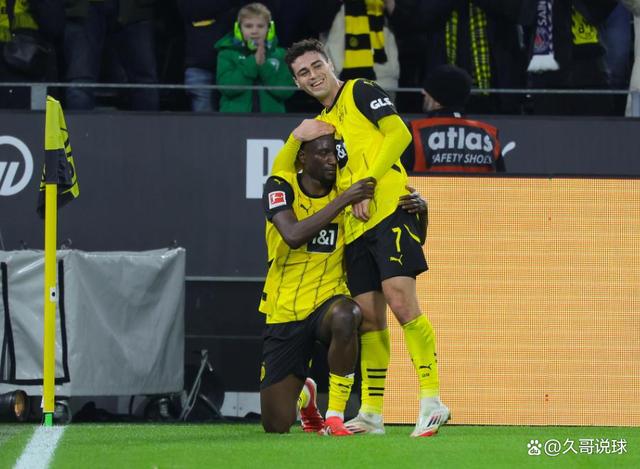 关于柏林赫塔遭遇惨败，多特蒙德豪取三分的信息