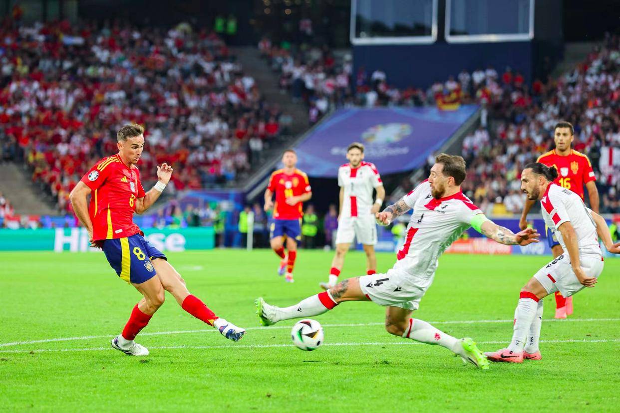 西班牙大胜斯洛伐克,提前晋级强的简单介绍 西班牙大胜斯洛伐克,提前晋级强的简单介绍