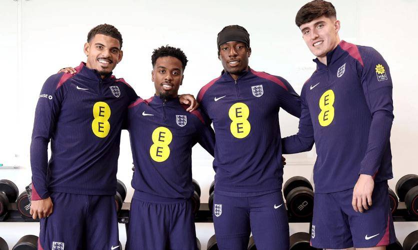 包含等待焦点战:英格兰对阵苏格兰的词条 包含等待焦点战:英格兰对阵苏格兰的词条