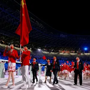 包含惊心逆转重现舞台,比赛悬念升级的词条 包含惊心逆转重现舞台,比赛悬念升级的词条