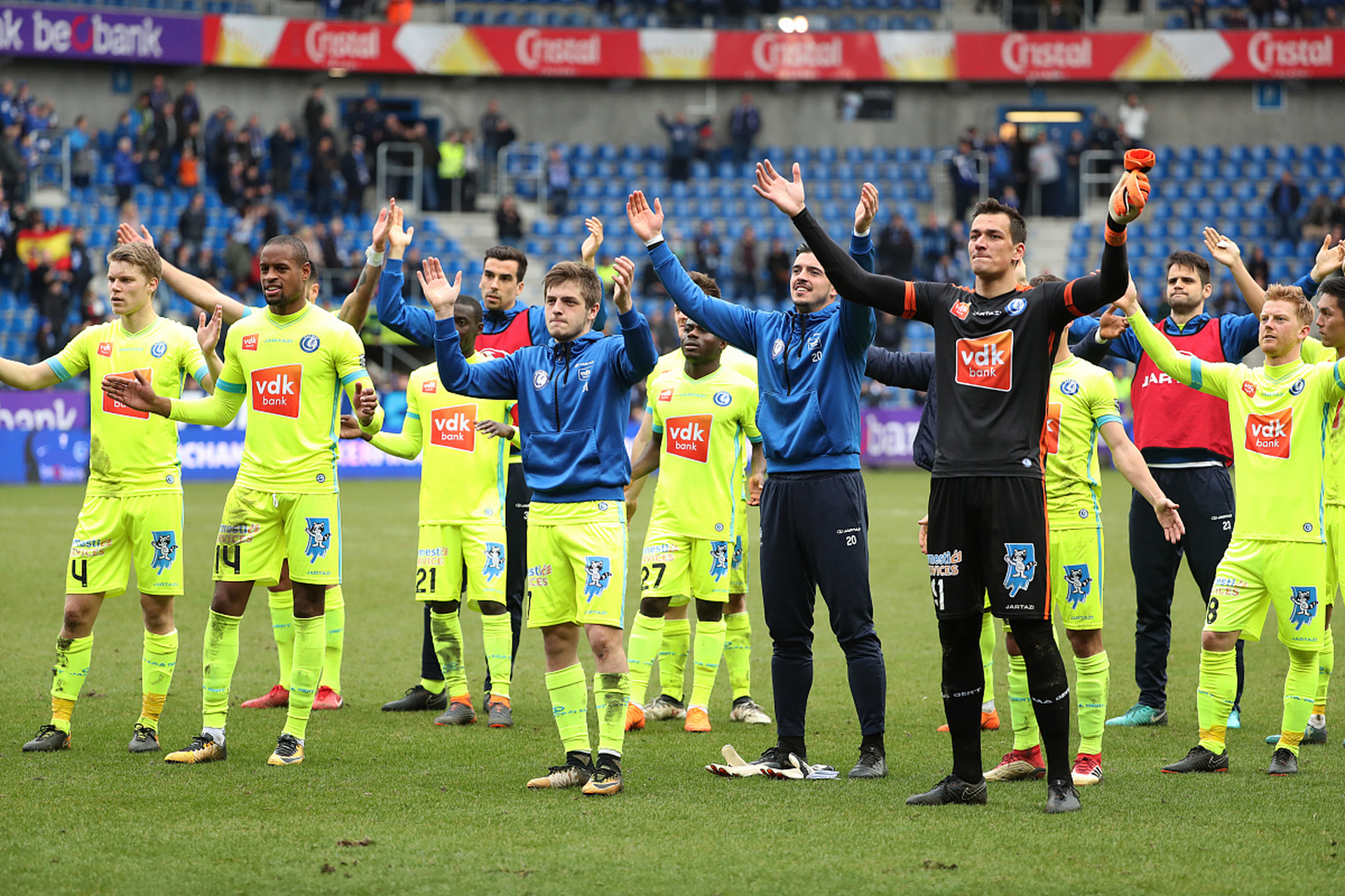 包含比利时战胜乌克兰,锁定欧预赛小组头名的词条 包含比利时战胜乌克兰,锁定欧预赛小组头名的词条