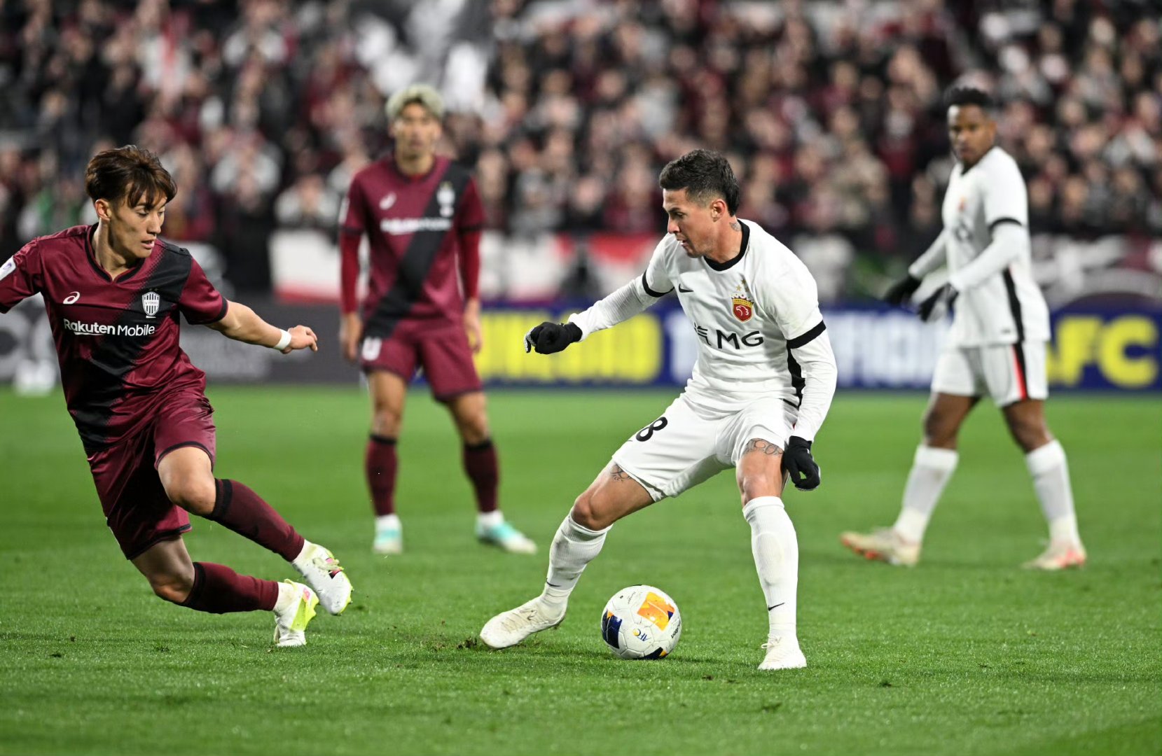 关于马赛客场战胜第戎,重获联赛胜利的信息 关于马赛客场战胜第戎,重获联赛胜利的信息