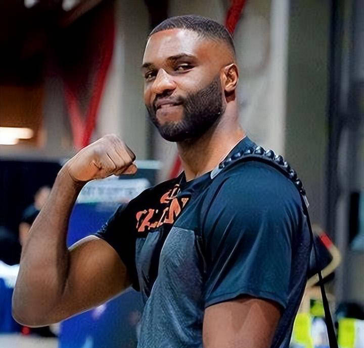 开云体育平台APP-强队实力碾压对手，奠定胜利基石的简单介绍