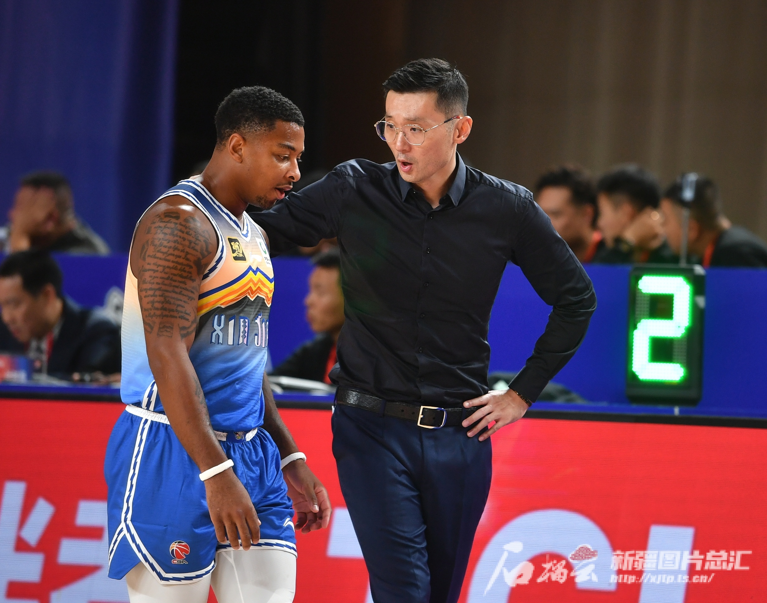 新疆男篮迎来两连胜，球队士气高涨的简单介绍