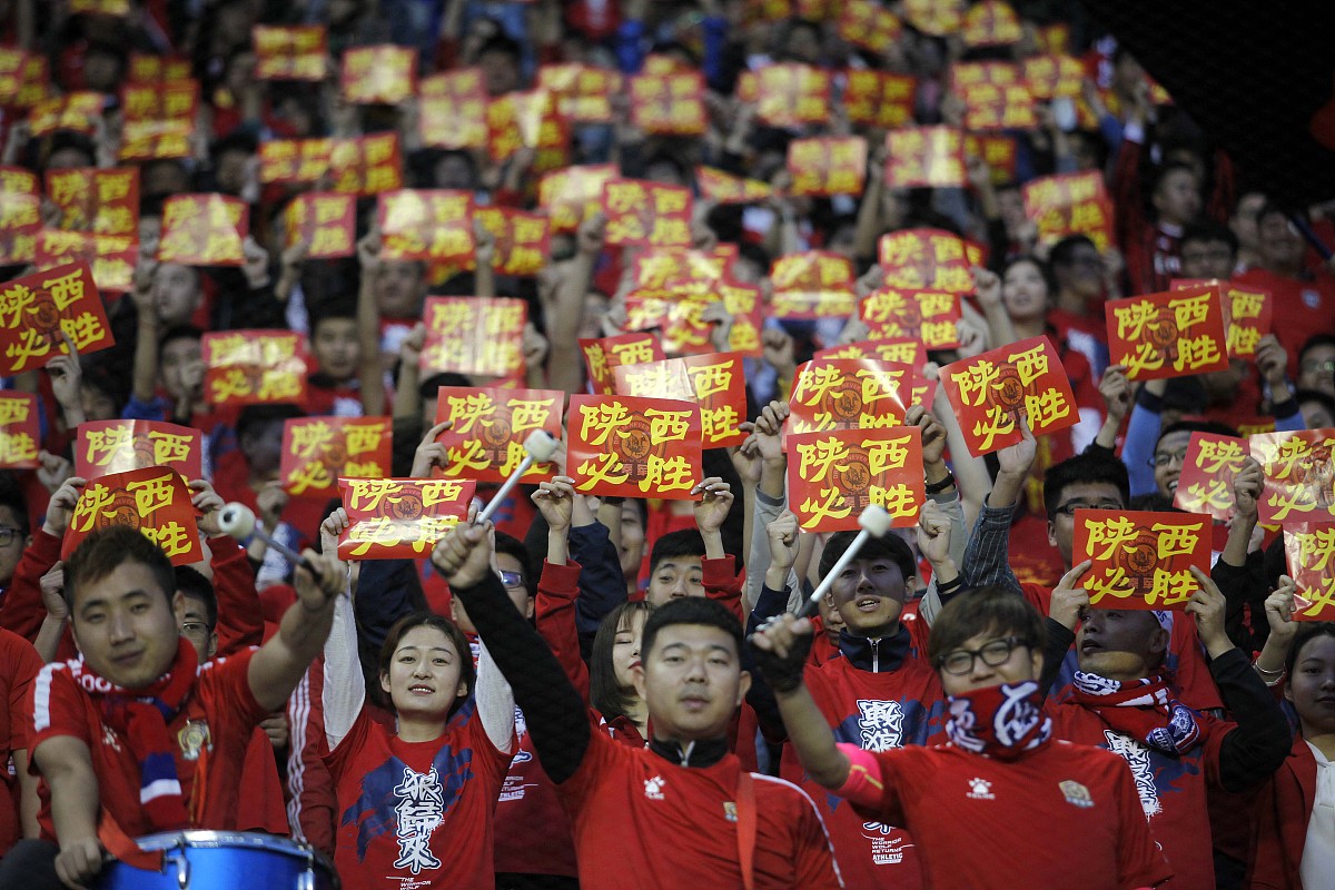 中超球队备战紧张,为了新赛季的胜利的简单介绍 中超球队备战紧张,为了新赛季的胜利的简单介绍