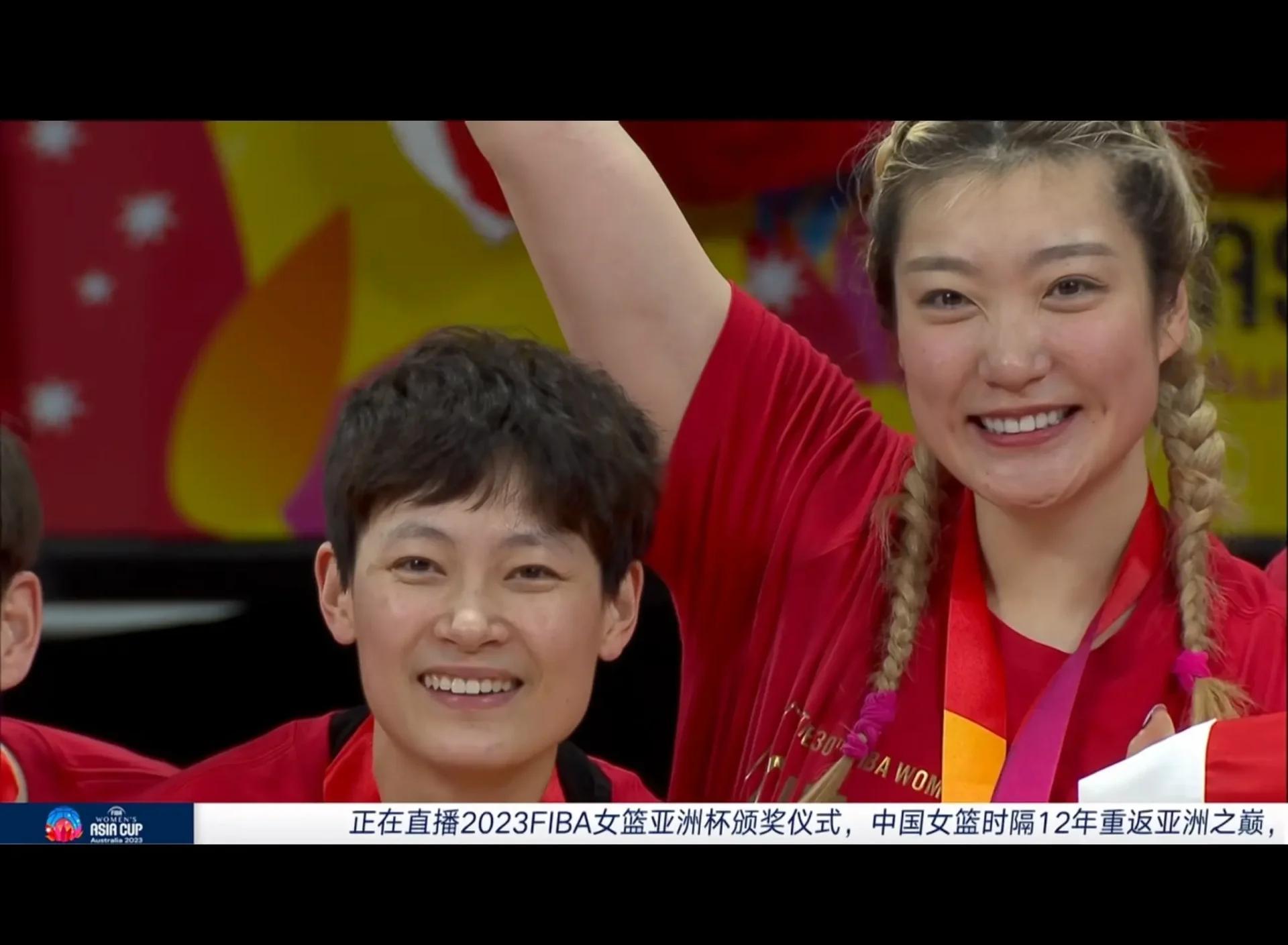 斯洛伐克女篮突破重围夺取冠军 斯洛伐克女篮突破重围夺取冠军