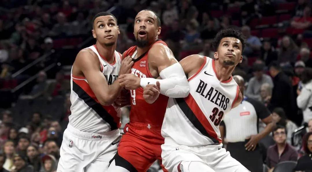 湖人后卫状态回勇,球队获胜在望 湖人后卫状态回勇,球队获胜在望