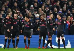 关于阿森纳取胜沃特福德,厄齐尔独造两球刷新纪录的信息 关于阿森纳取胜沃特福德,厄齐尔独造两球刷新纪录的信息