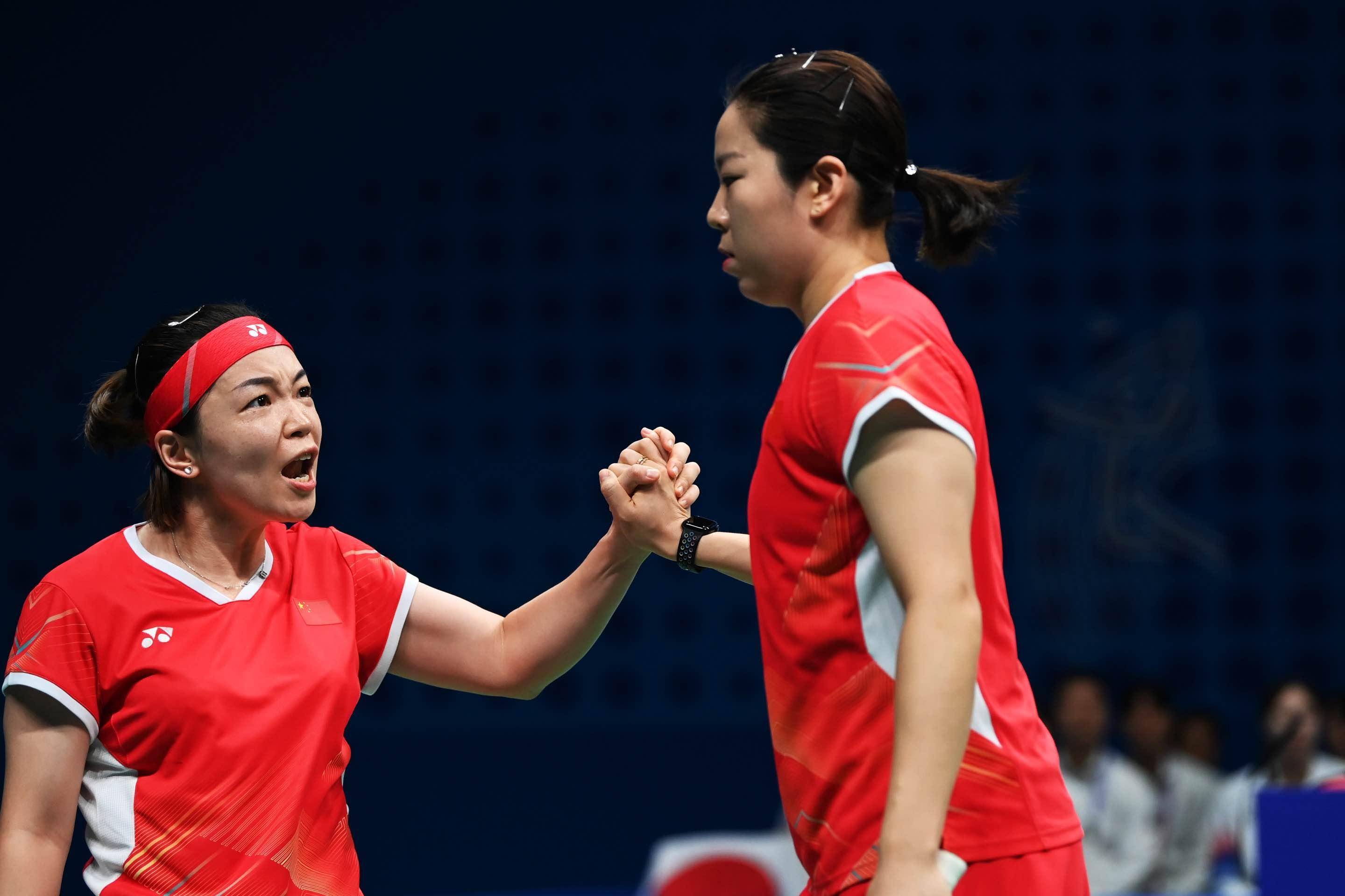 南非田径好手飞驰赛场,摘银奖 南非田径好手飞驰赛场,摘银奖