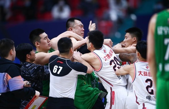 经典对决:历史上最激烈的比赛再度上演 经典对决:历史上最激烈的比赛再度上演