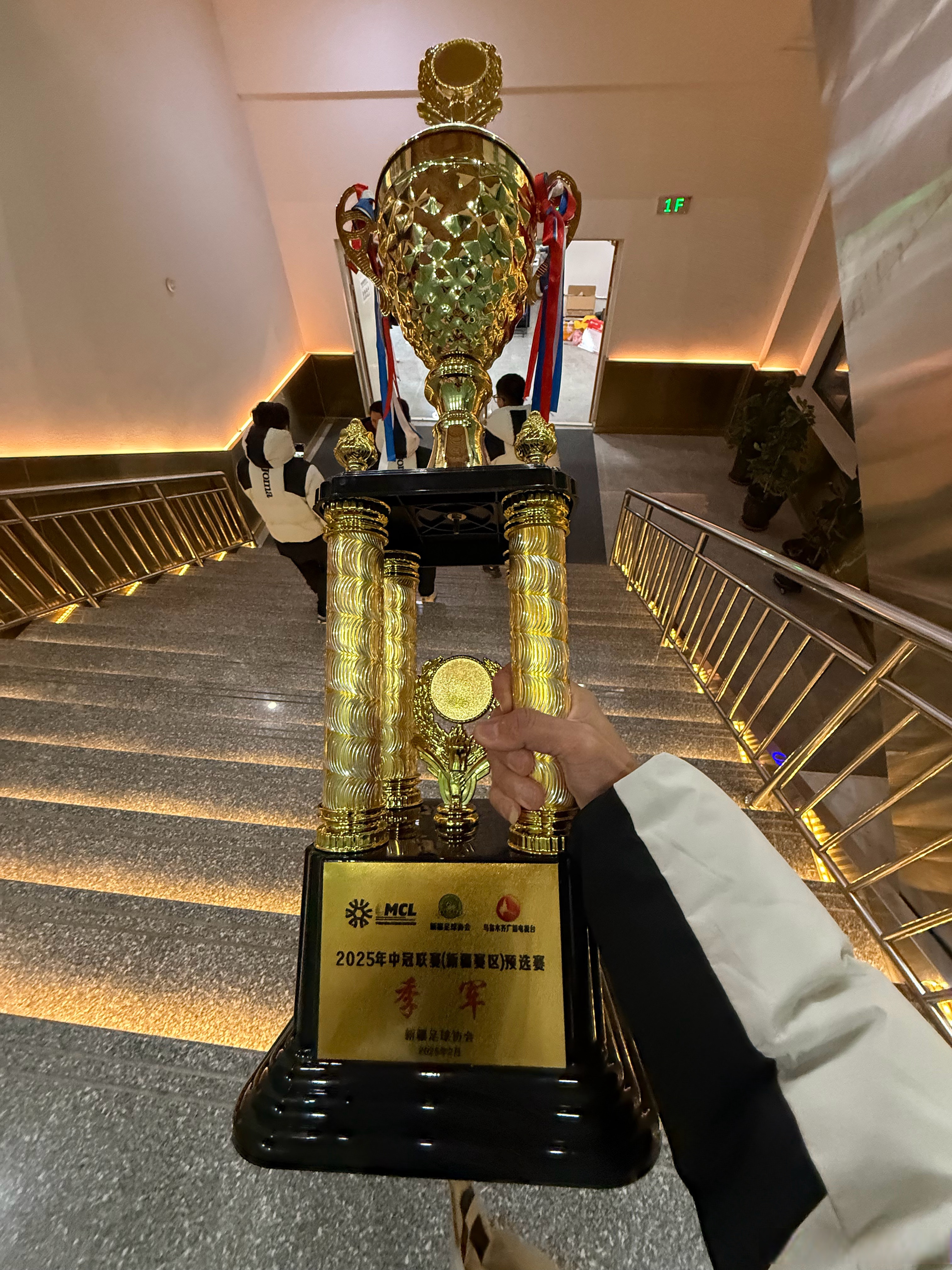 冲刺终点夺魁,委内瑞拉选手夺得冠军荣誉 冲刺终点夺魁,委内瑞拉选手夺得冠军荣誉