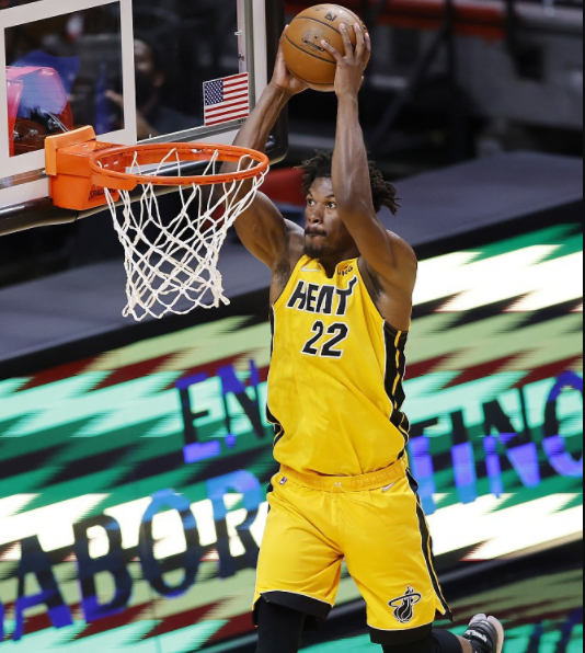 火箭苦战保罗主战队首战不敌篮网,迈卡威复出成噩梦 火箭苦战保罗主战队首战不敌篮网,迈卡威复出成噩梦