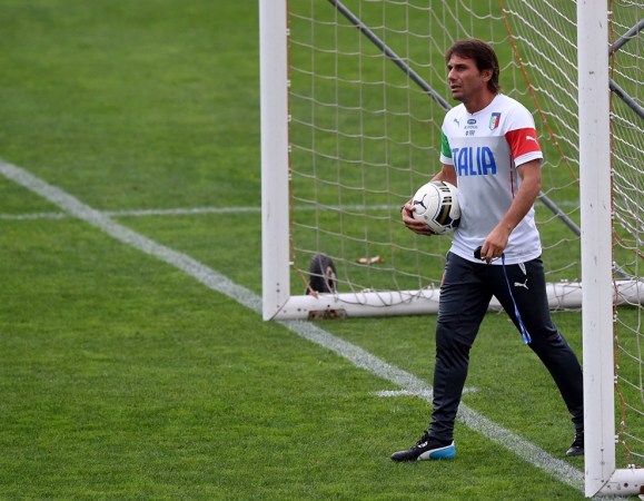 开云体育官方网站-巴勒莫前锋痊愈归队备战下一场比赛的简单介绍