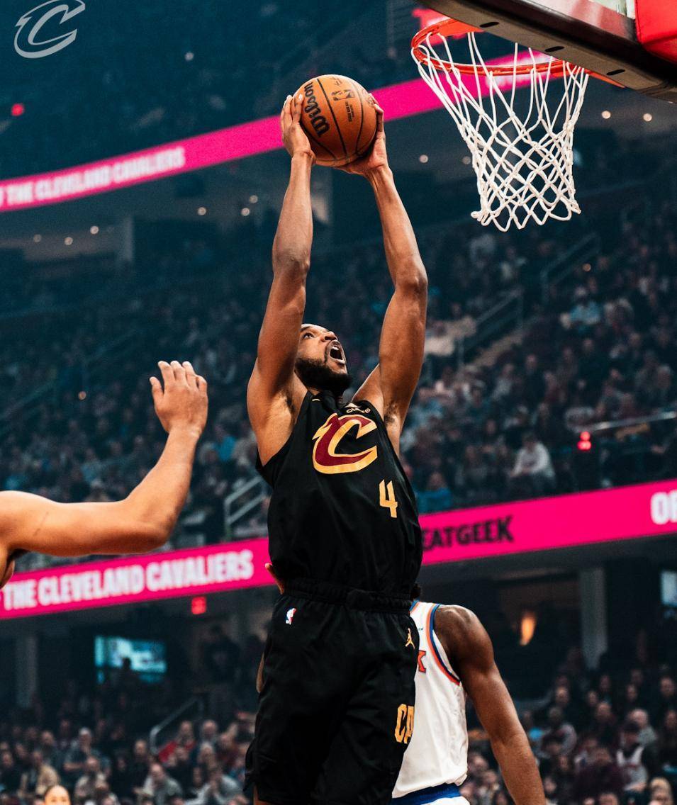 爵士比分赢掘金:米切尔绝杀成为大赢家 爵士比分赢掘金:米切尔绝杀成为大赢家