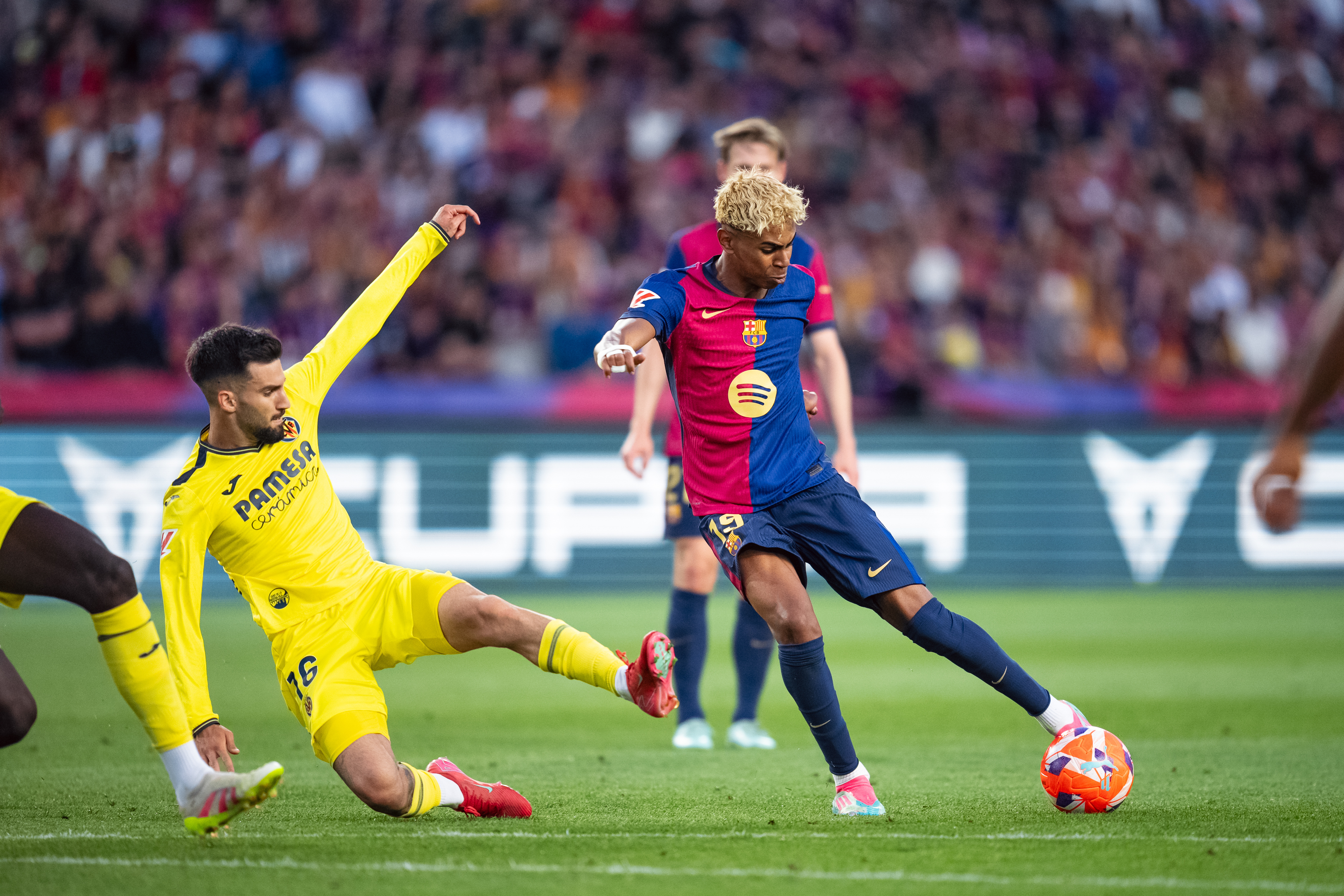 开云体育入口-西甲联赛:巴塞罗那主场击败皇家马德里