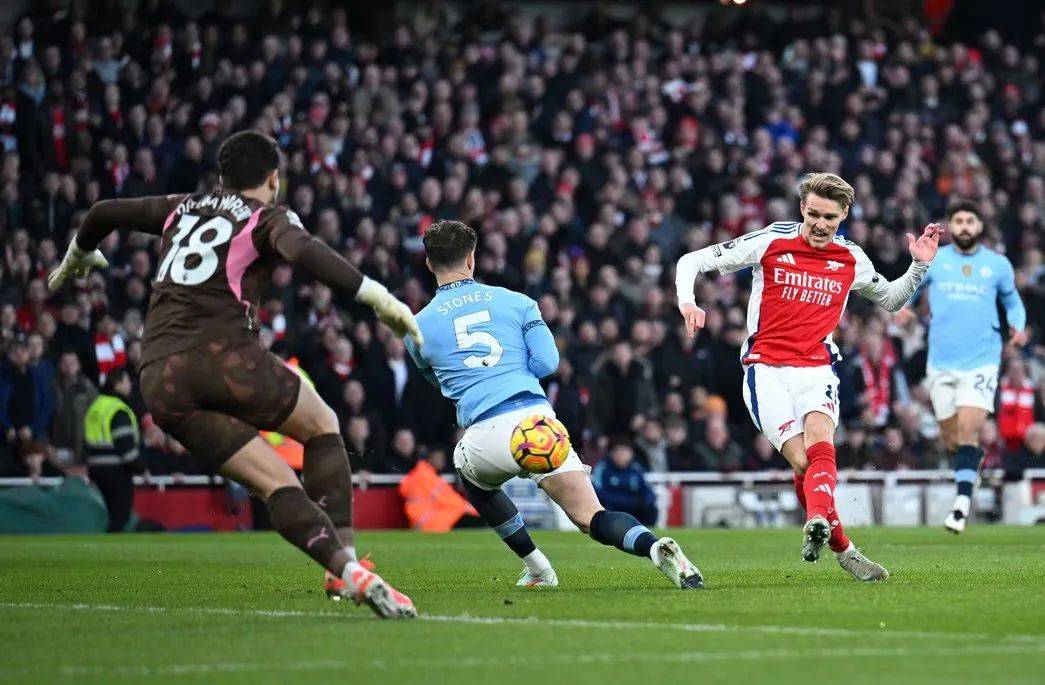 莱斯特城客场不敌对手，遭受挫败