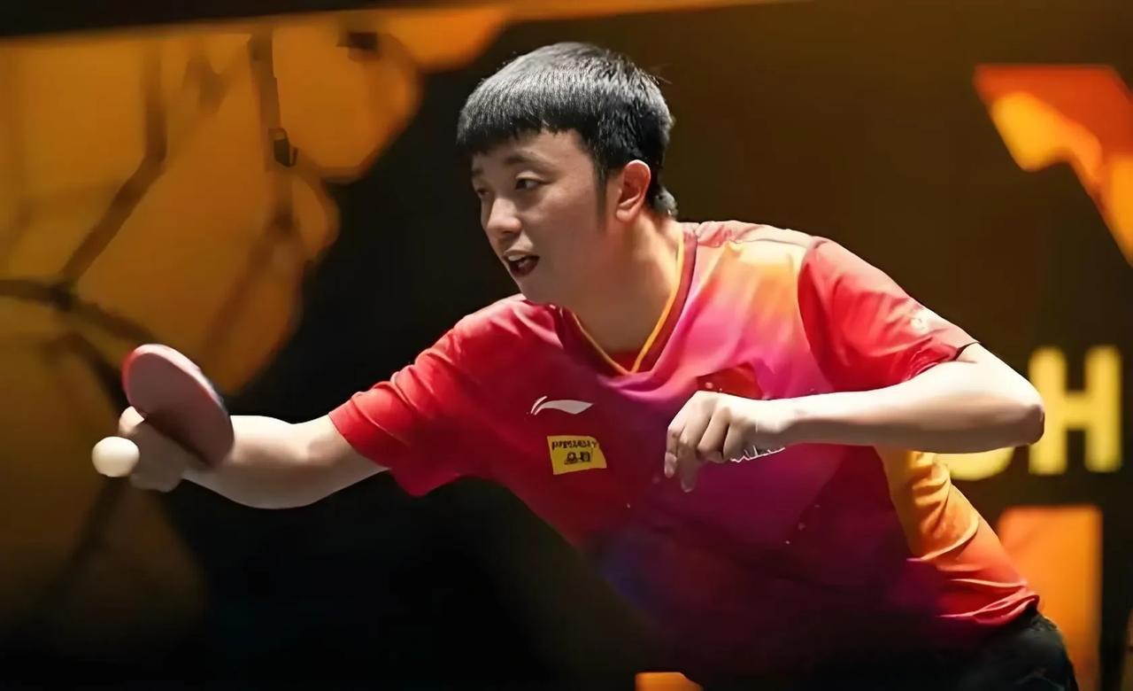 包含杜伊斯堡效力强劲，成功战胜对手的词条