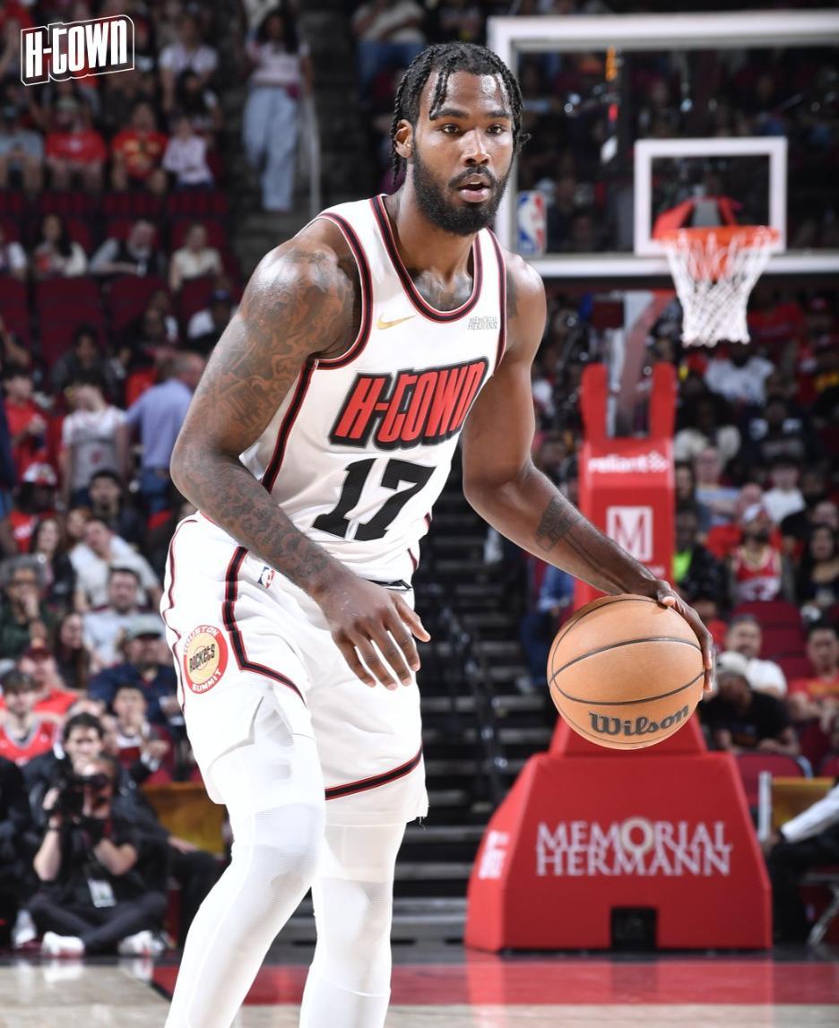 开云体育在线-火箭队近期比赛遭遇连败，球队面临考验